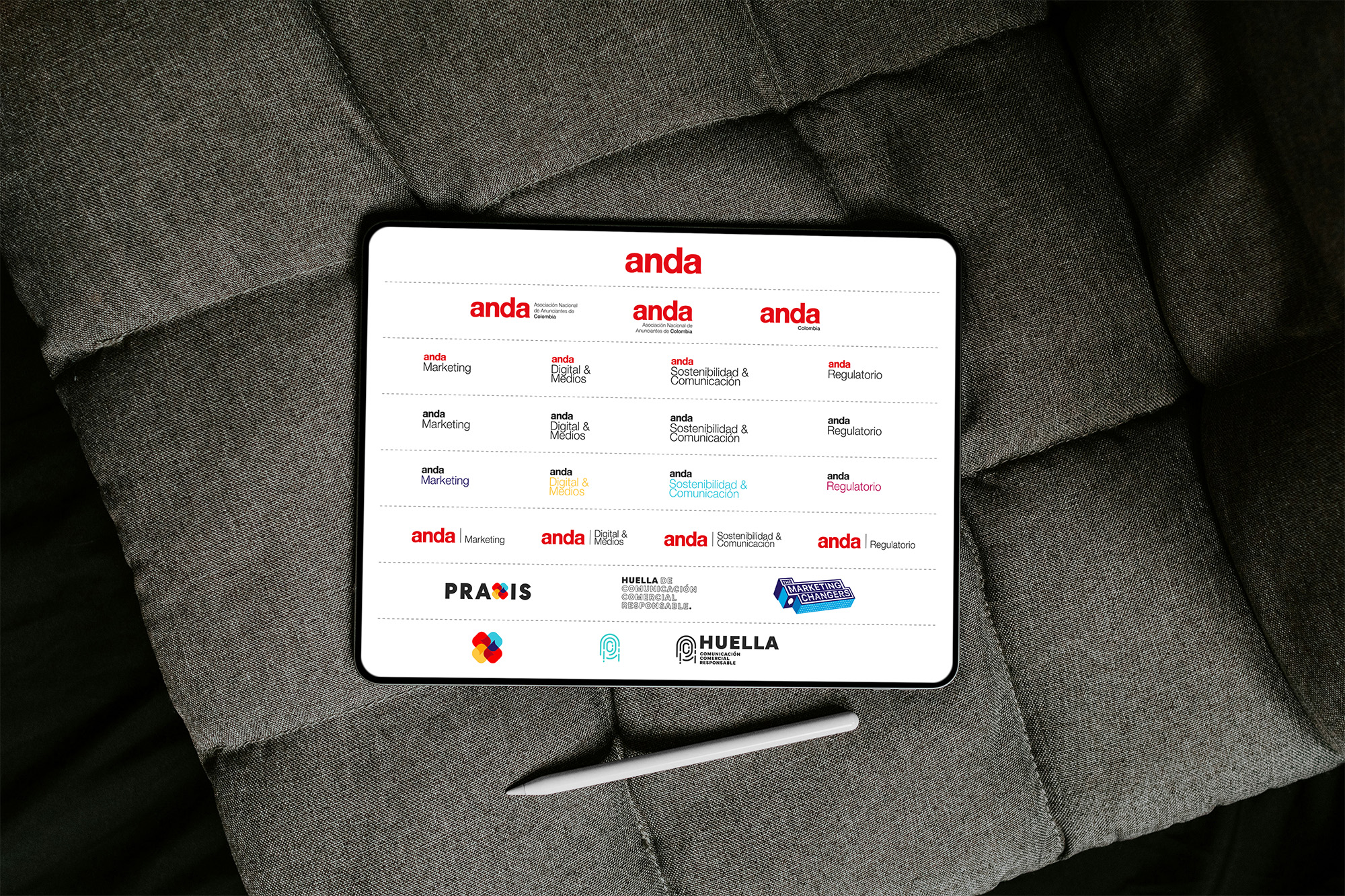 Free iPad Pro with Pencil Mockup