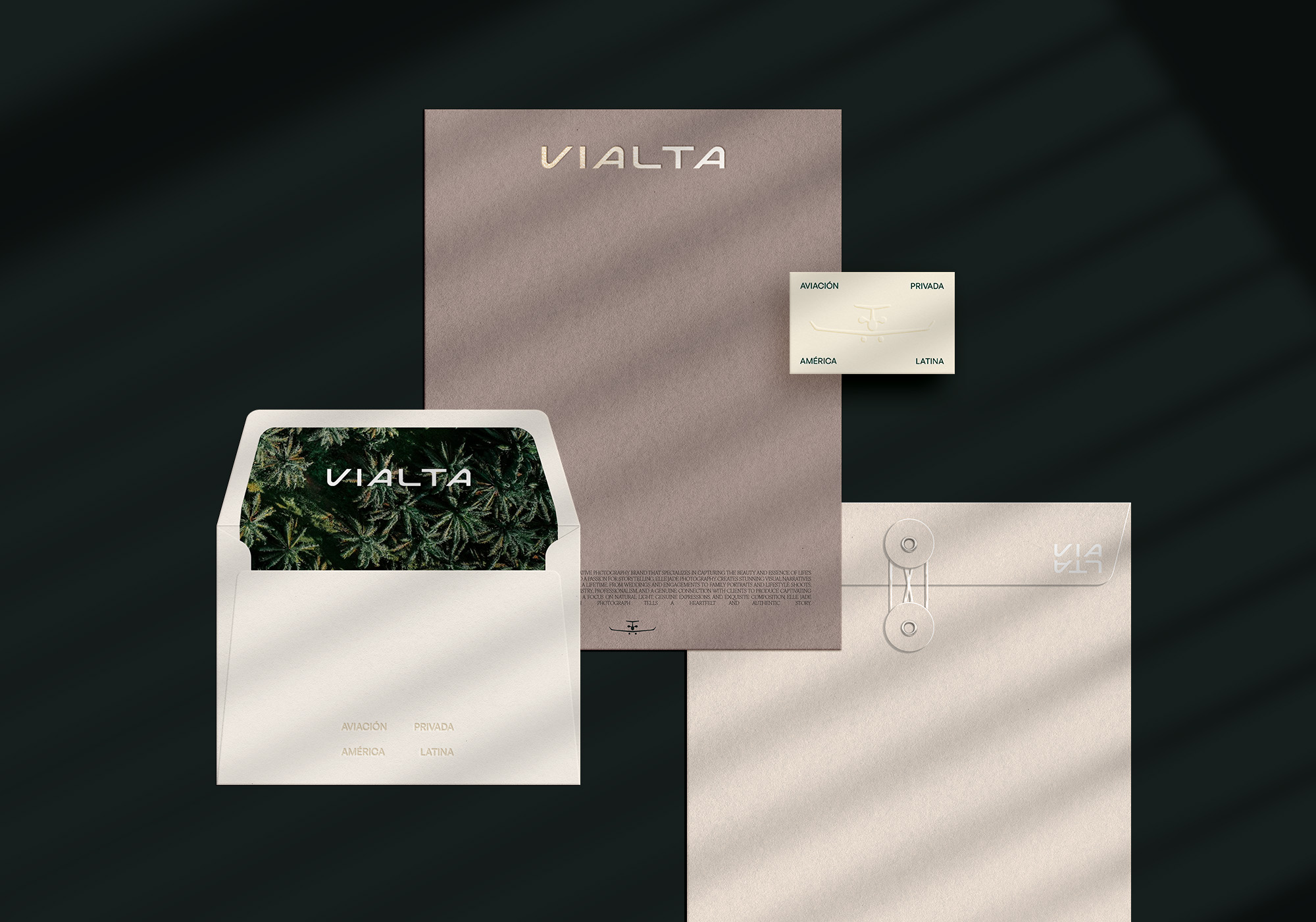 Sezanne Mockup Freebie